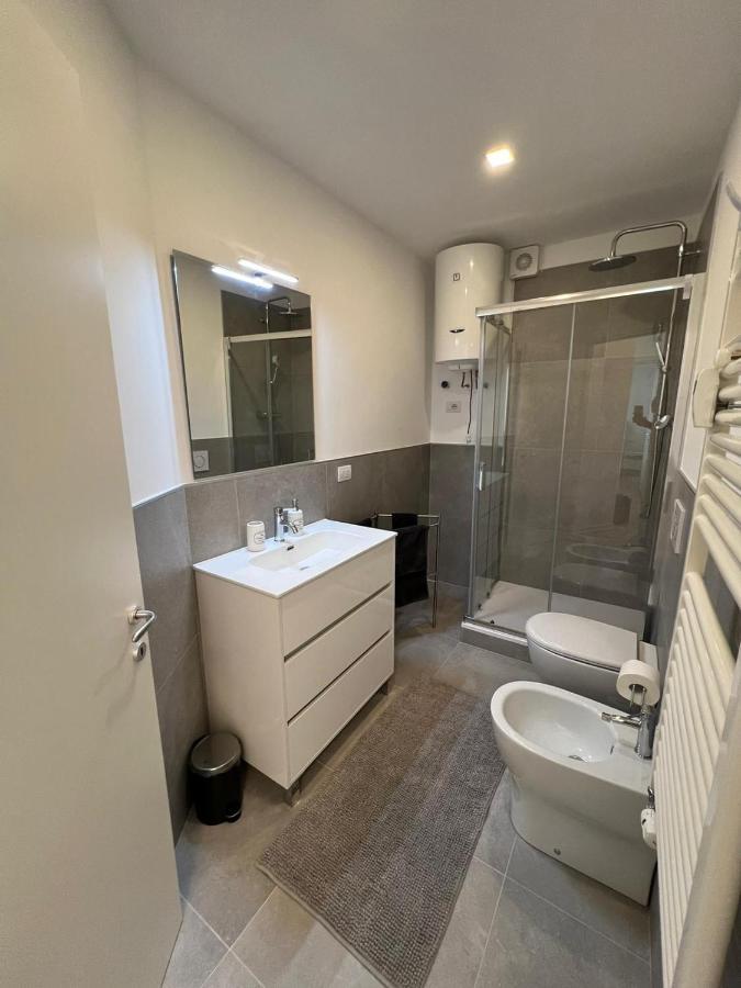 Piazza Dante 9 Genoa Center Town Apartment Ngoại thất bức ảnh